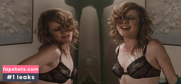 Juliette Cummins gallery photo #6