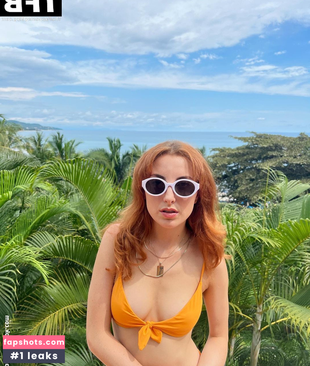 Juliette Goglia gallery photo #81