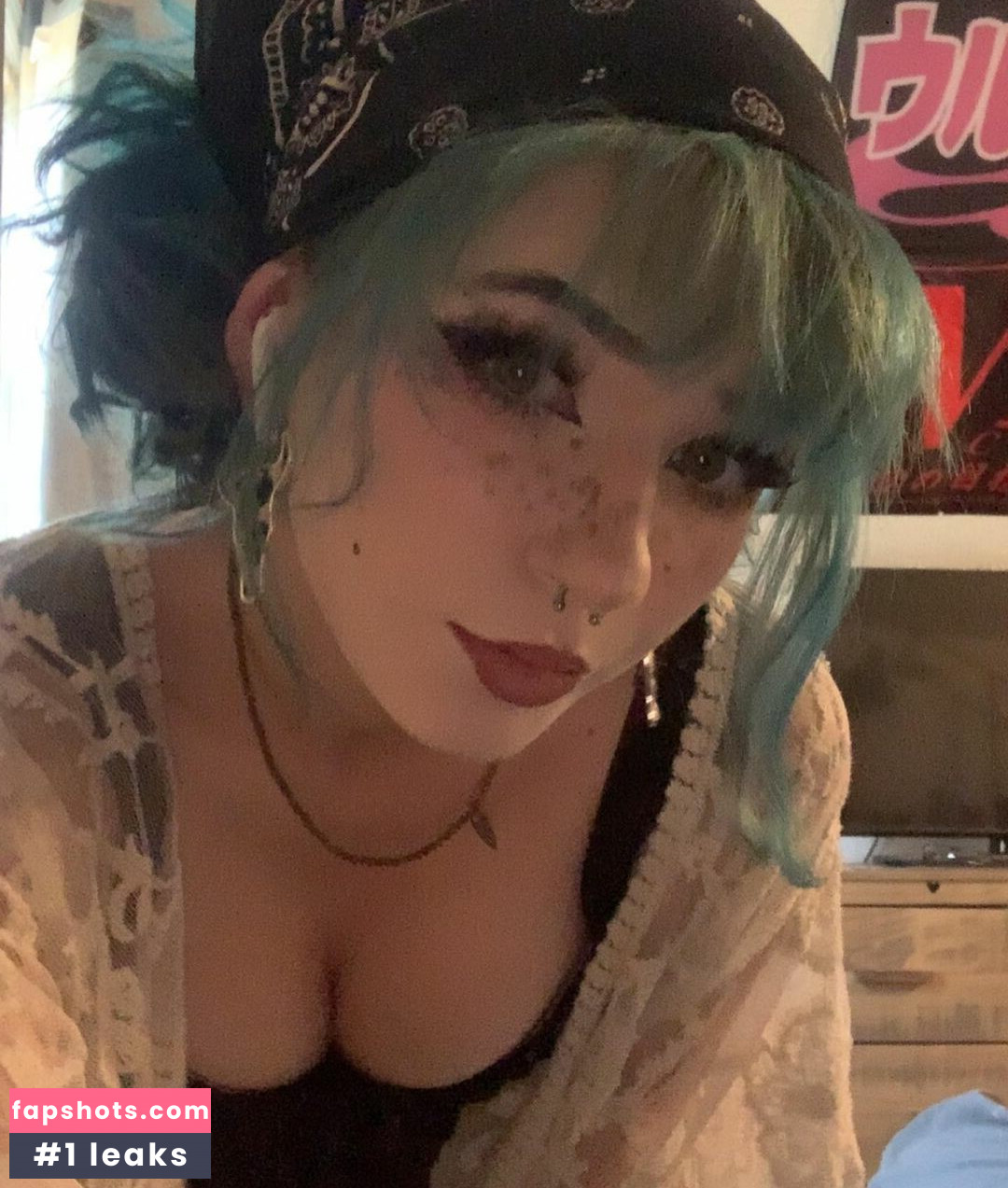 Juliette gallery photo #145