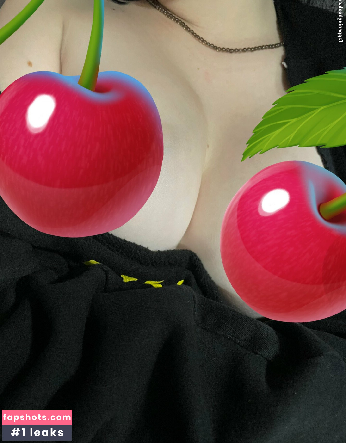 Juliette gallery photo #159