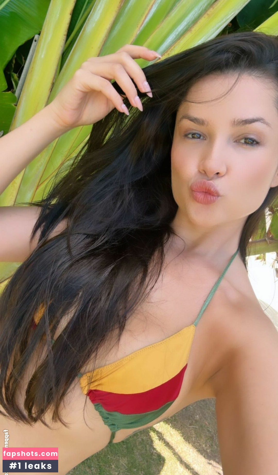 Juliette gallery photo #197