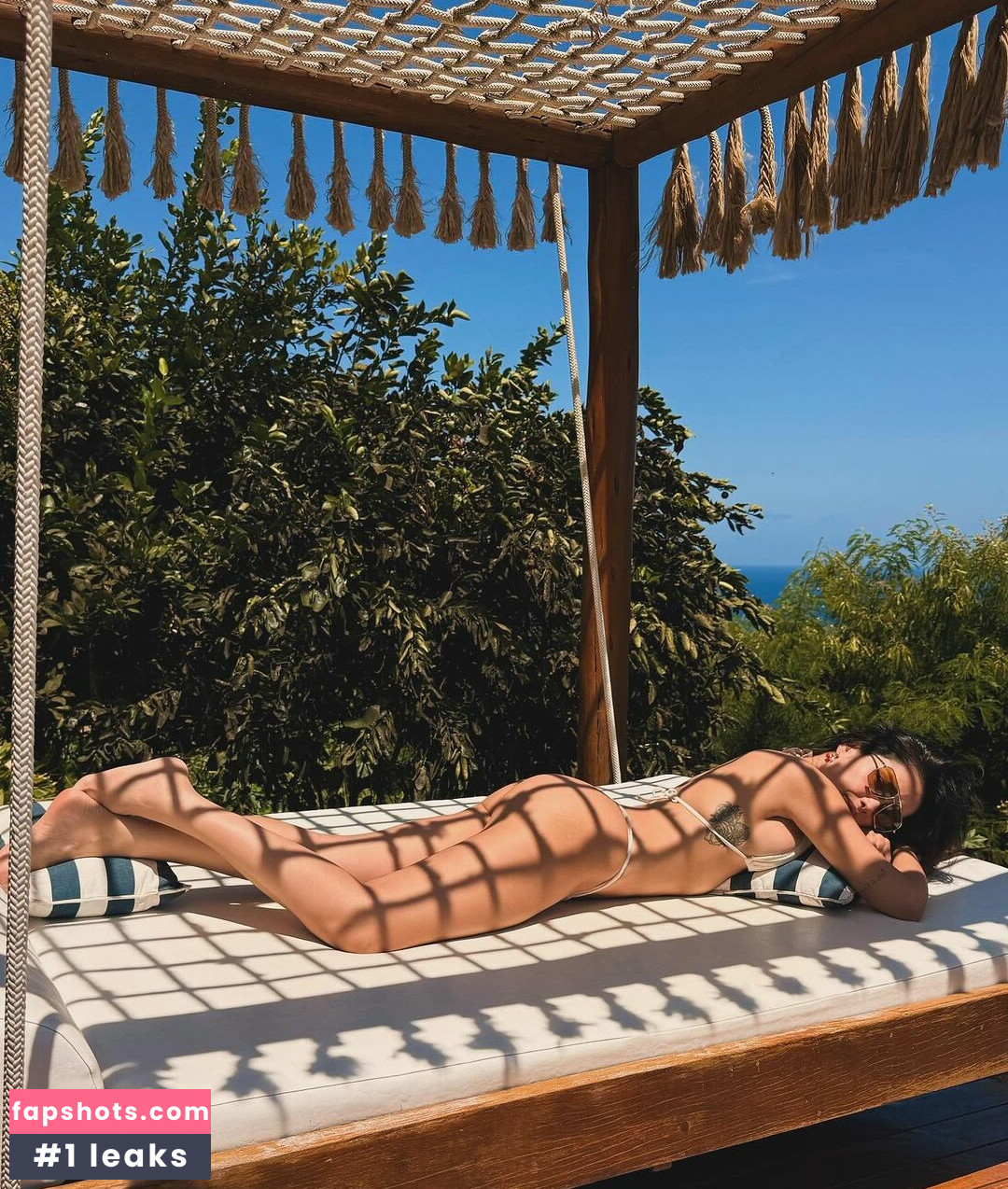 Juliette gallery photo #57