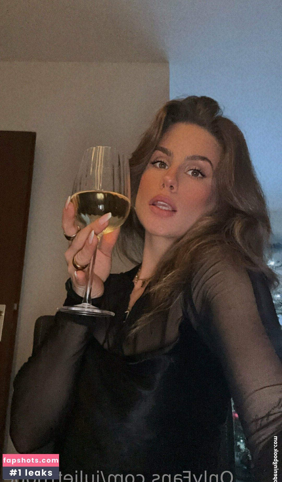 julietthope gallery photo #14