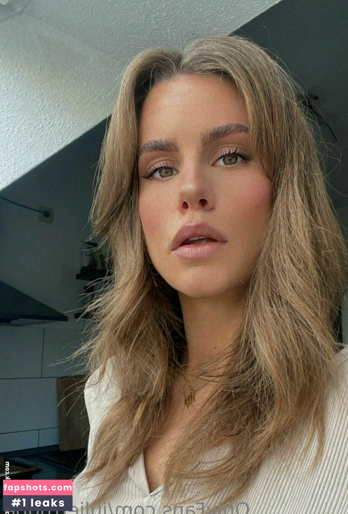 julietthope gallery photo #16