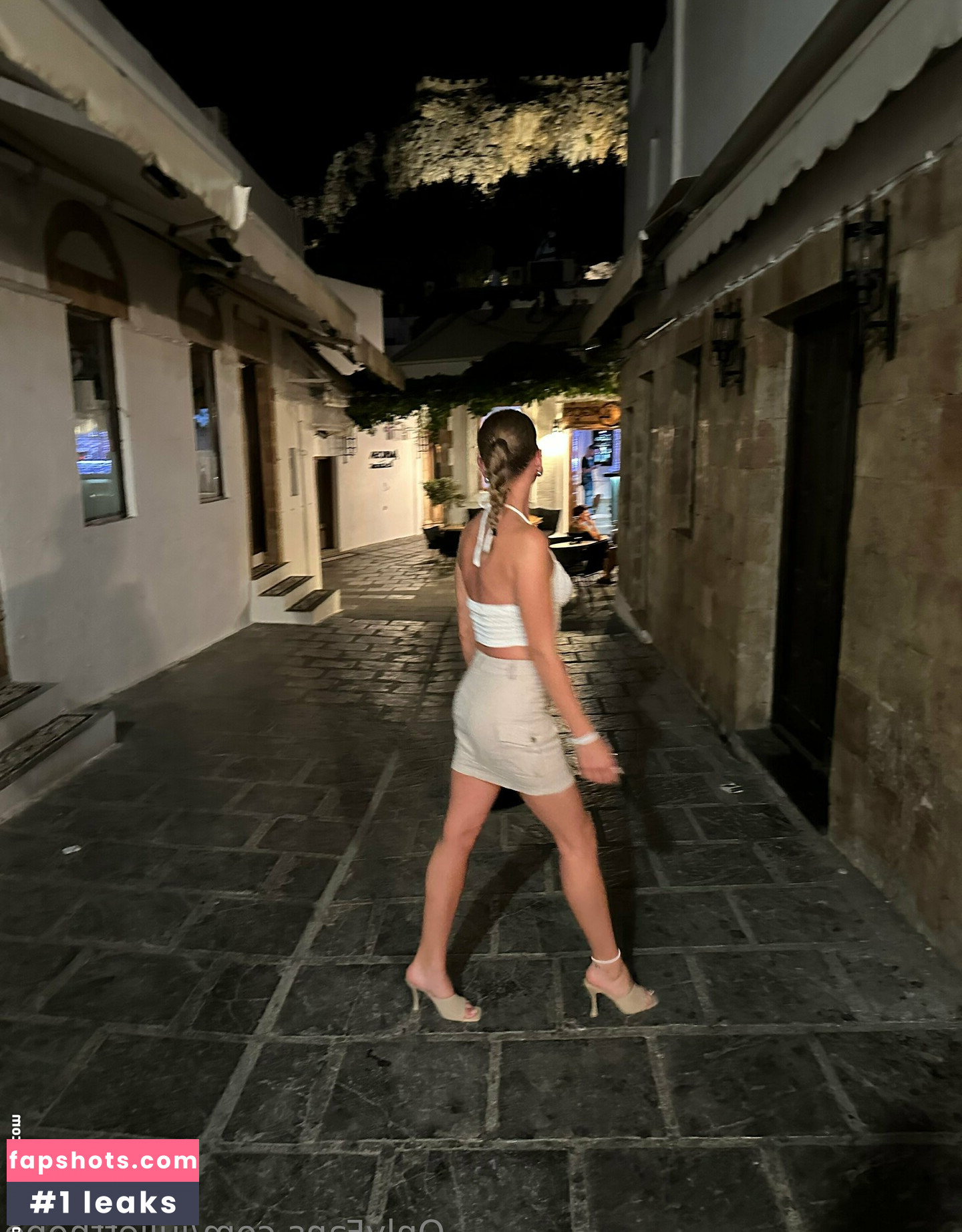 julietthope gallery photo #3