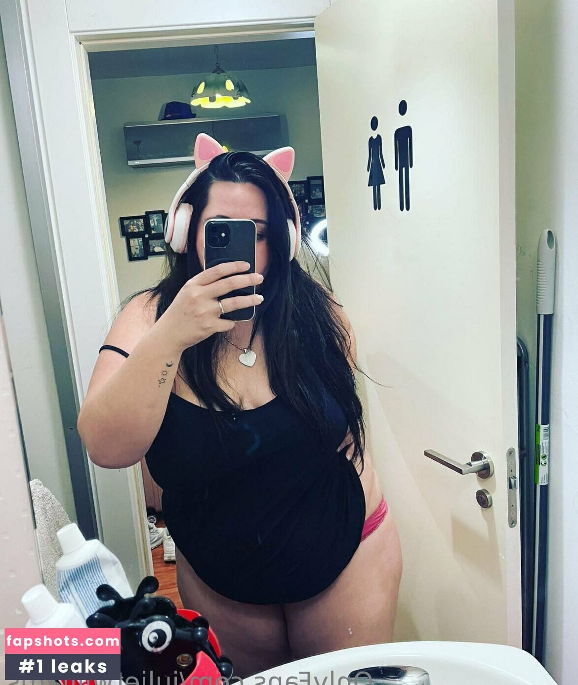 julietwilliams gallery photo #10