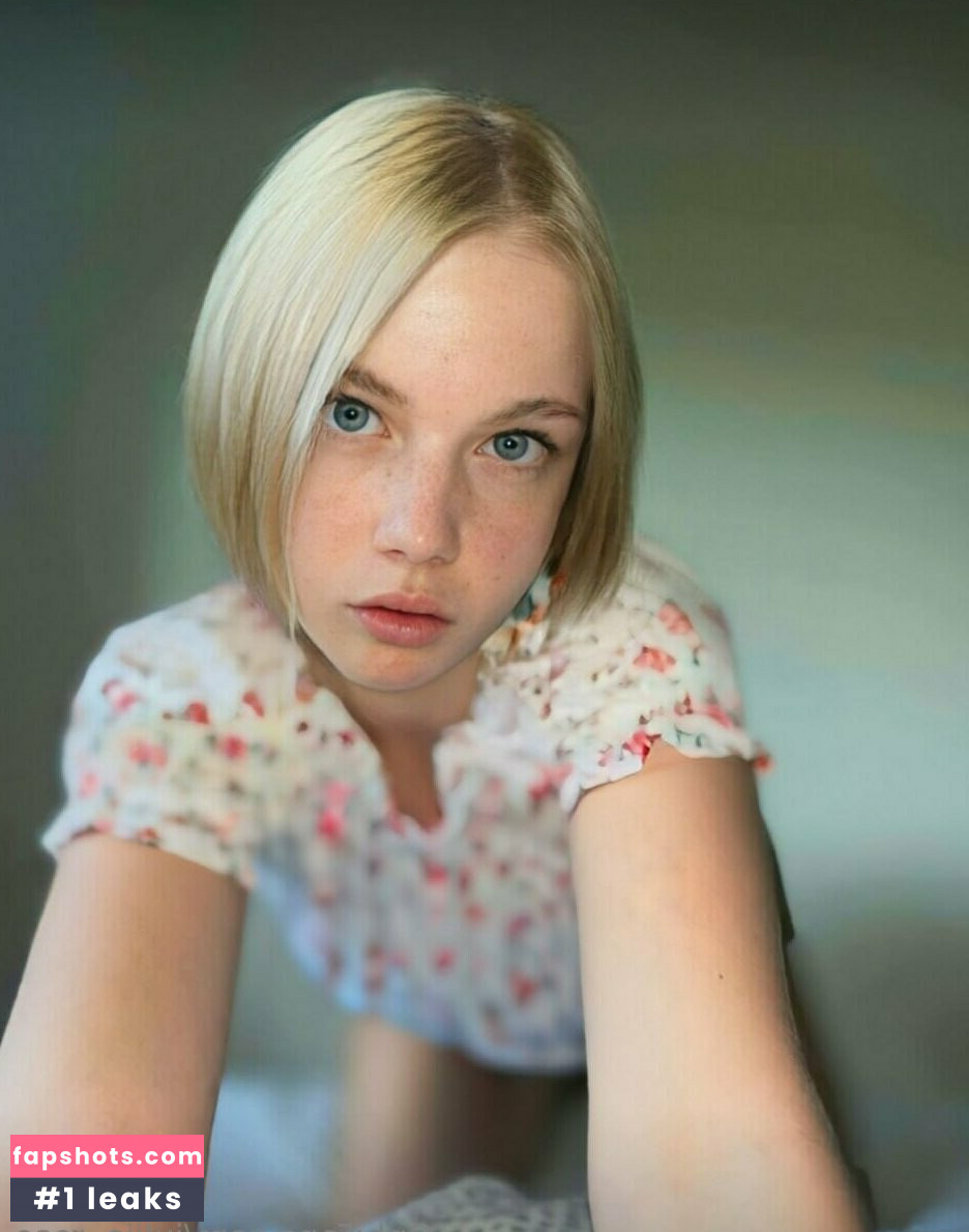 juliia_rose gallery photo #12