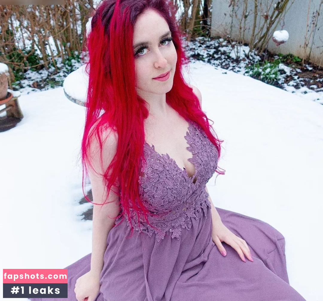 Juliversal gallery photo #5