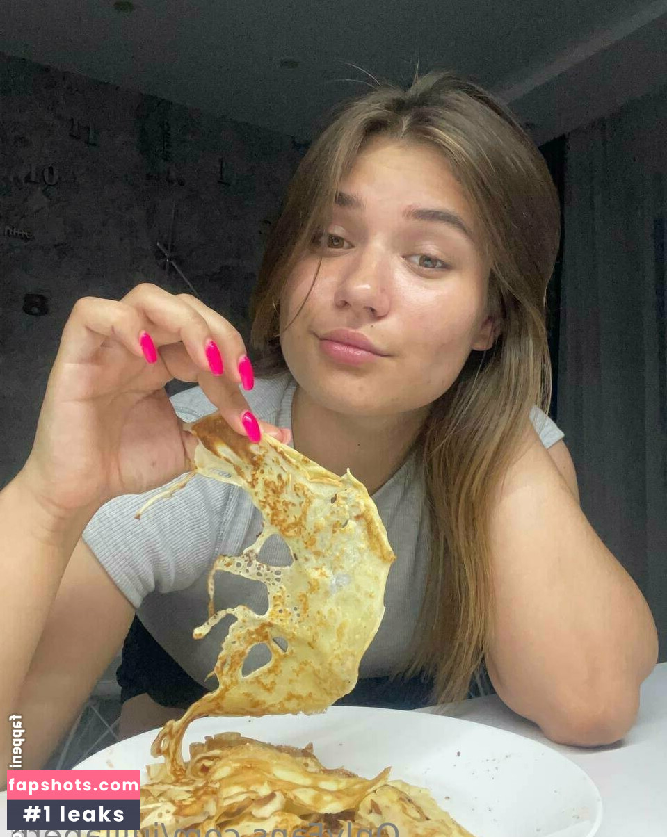 julliabern Nude Leaks OnlyFans Photos #2 - LeakJerk