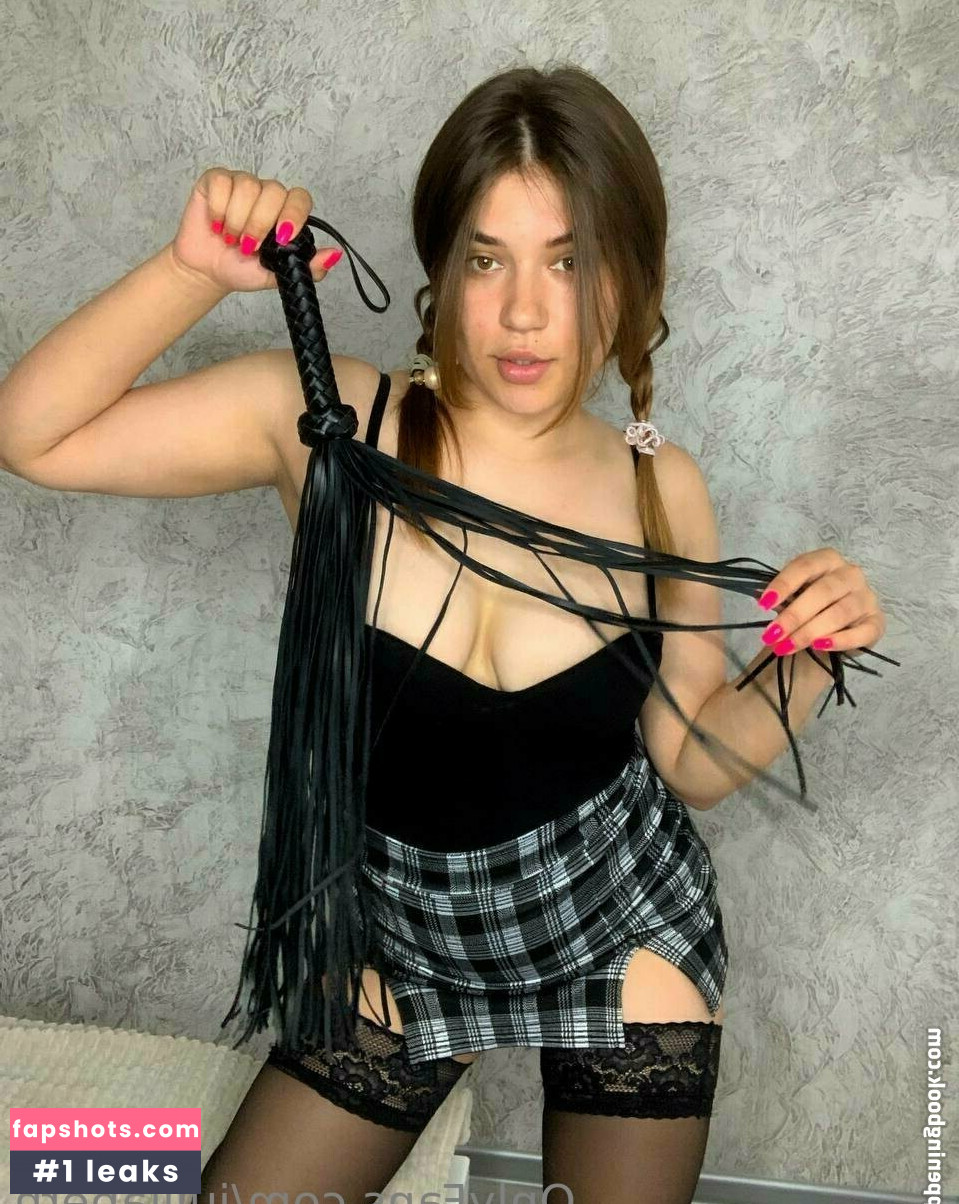 julliabern Nude Leaks OnlyFans Photos #8 - LeakJerk