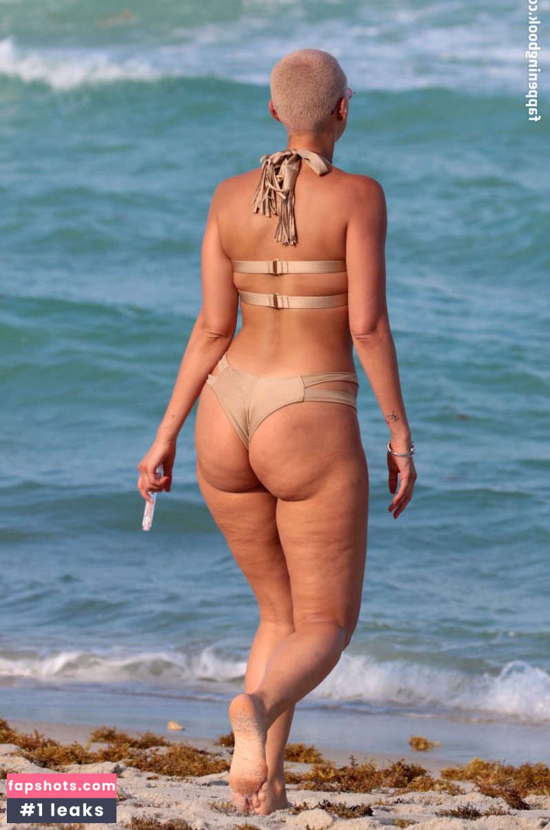 Julz Goddard gallery photo #37