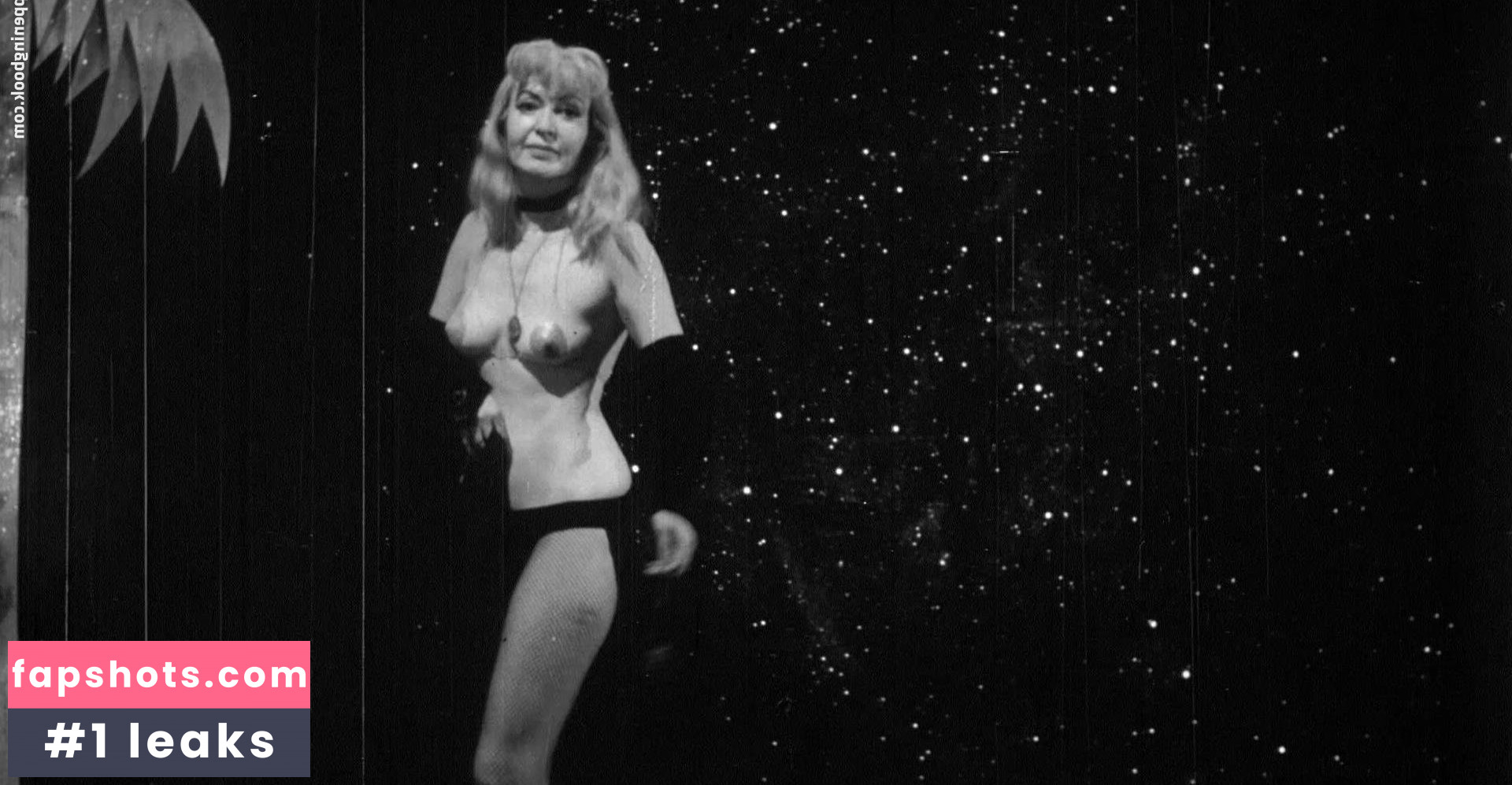 June Colbourne Nude Leaks OnlyFans Photos #4 - LeakJerk