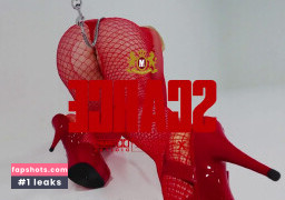 June Lovejoy gallery photo #58