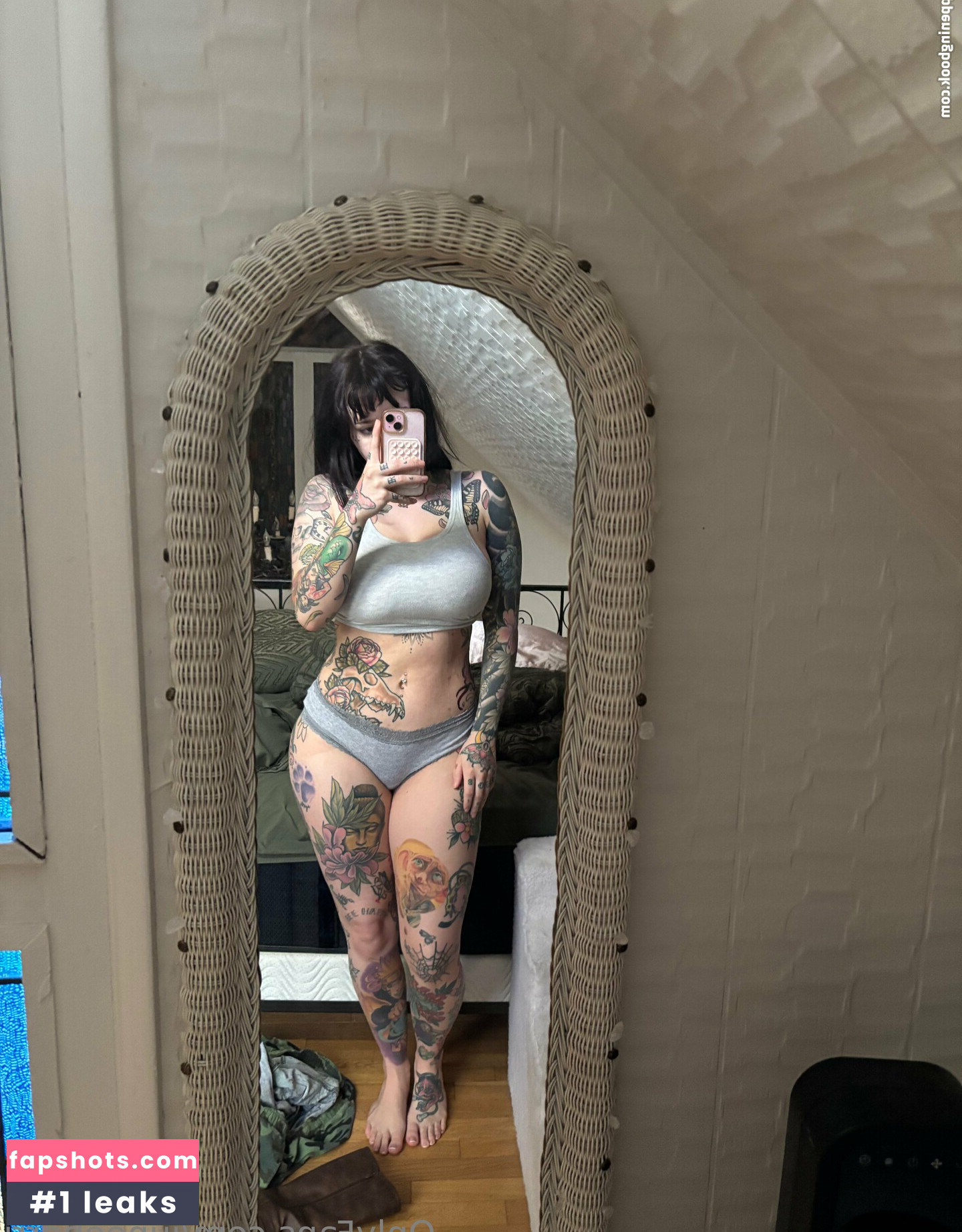 juneeberri gallery photo #2