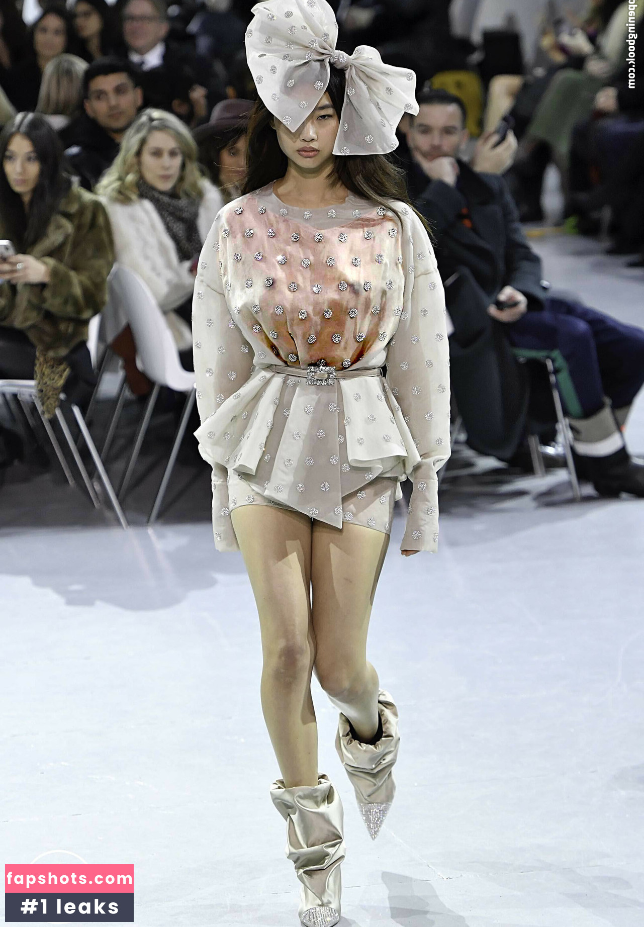 Jung Ho-yeon gallery photo #14