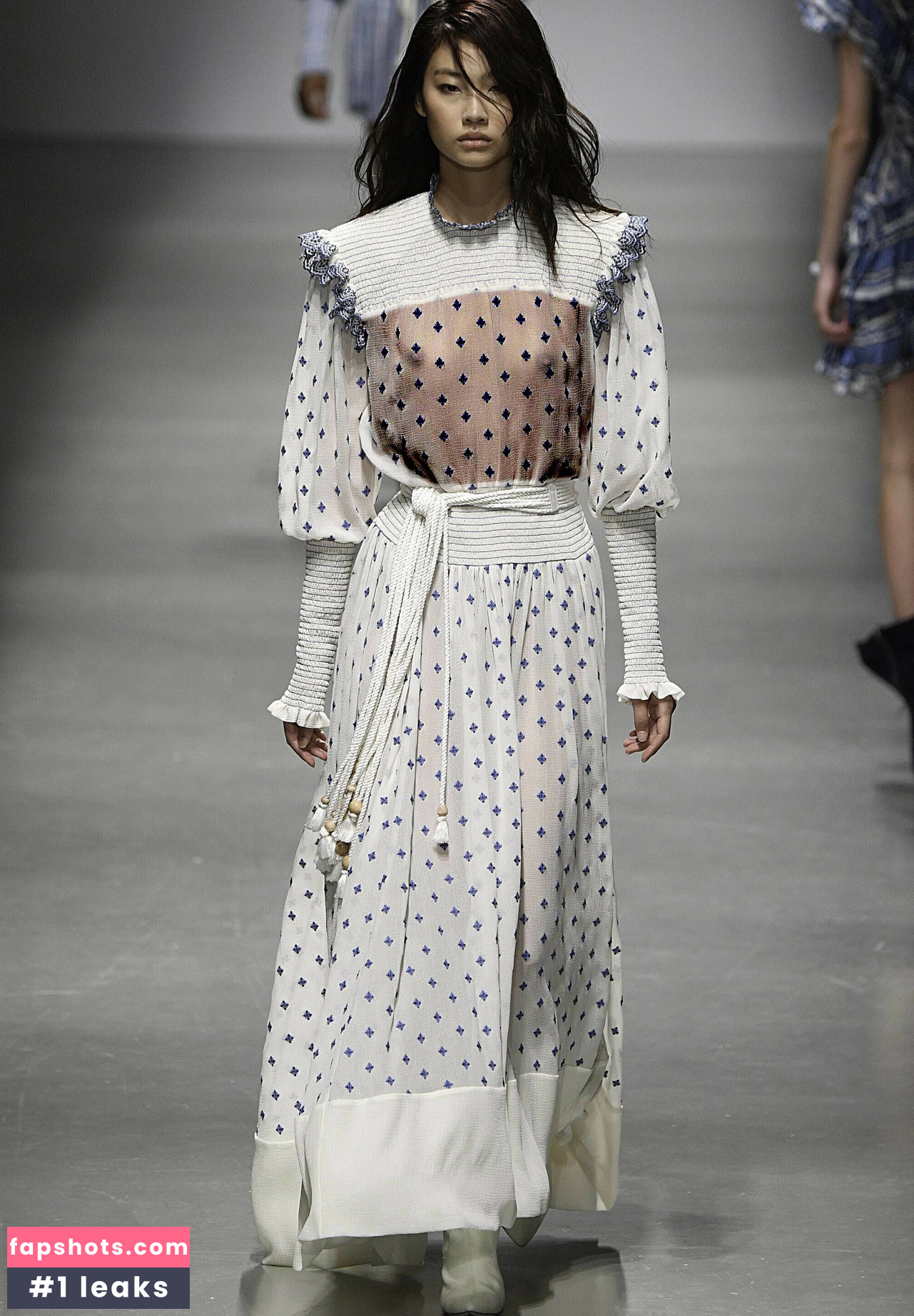 Jung Ho-yeon gallery photo #19