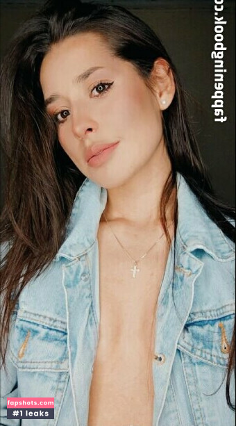 junne_liu nude babe gallery