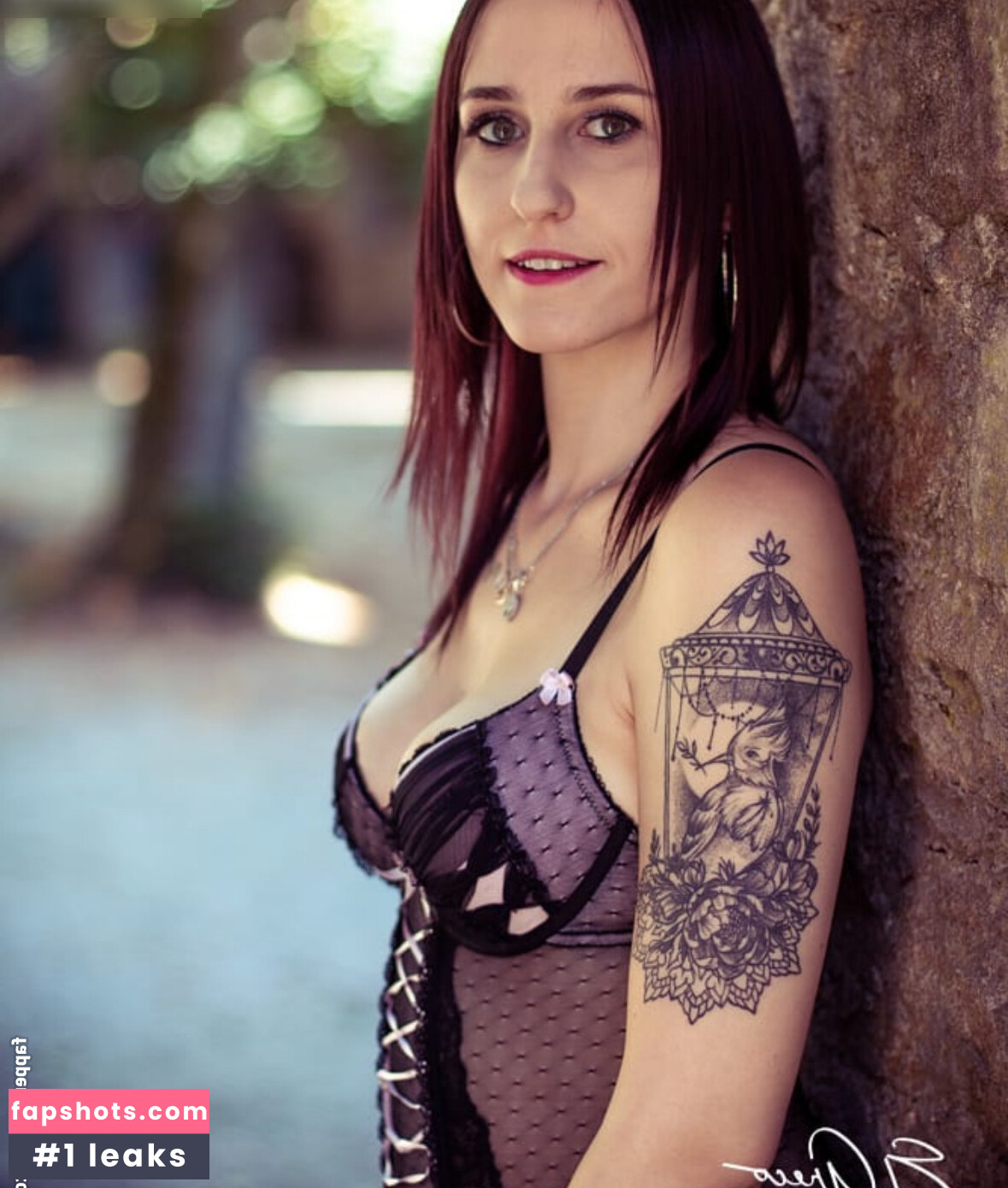 Justanotherwife30 gallery photo #4