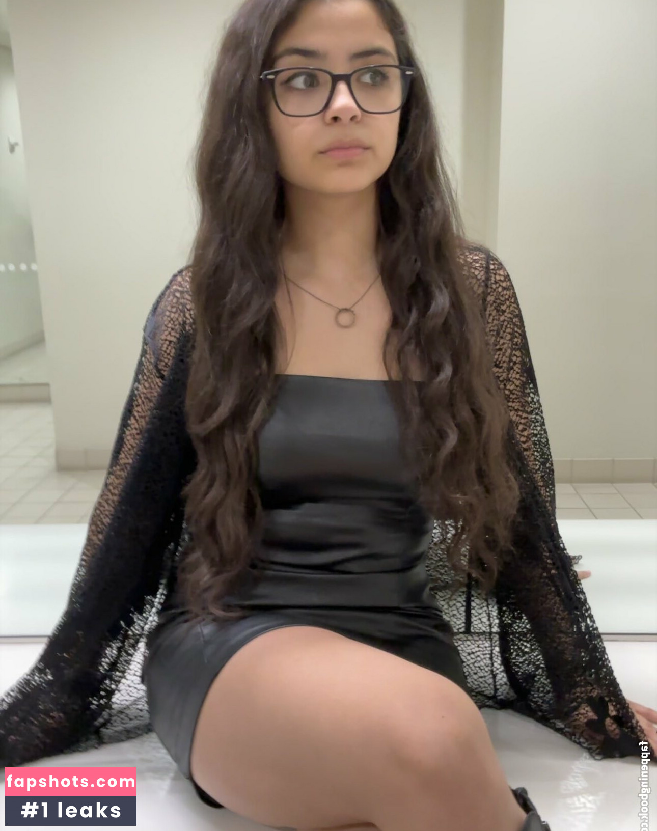 Justcallme_Vixx nude babe gallery