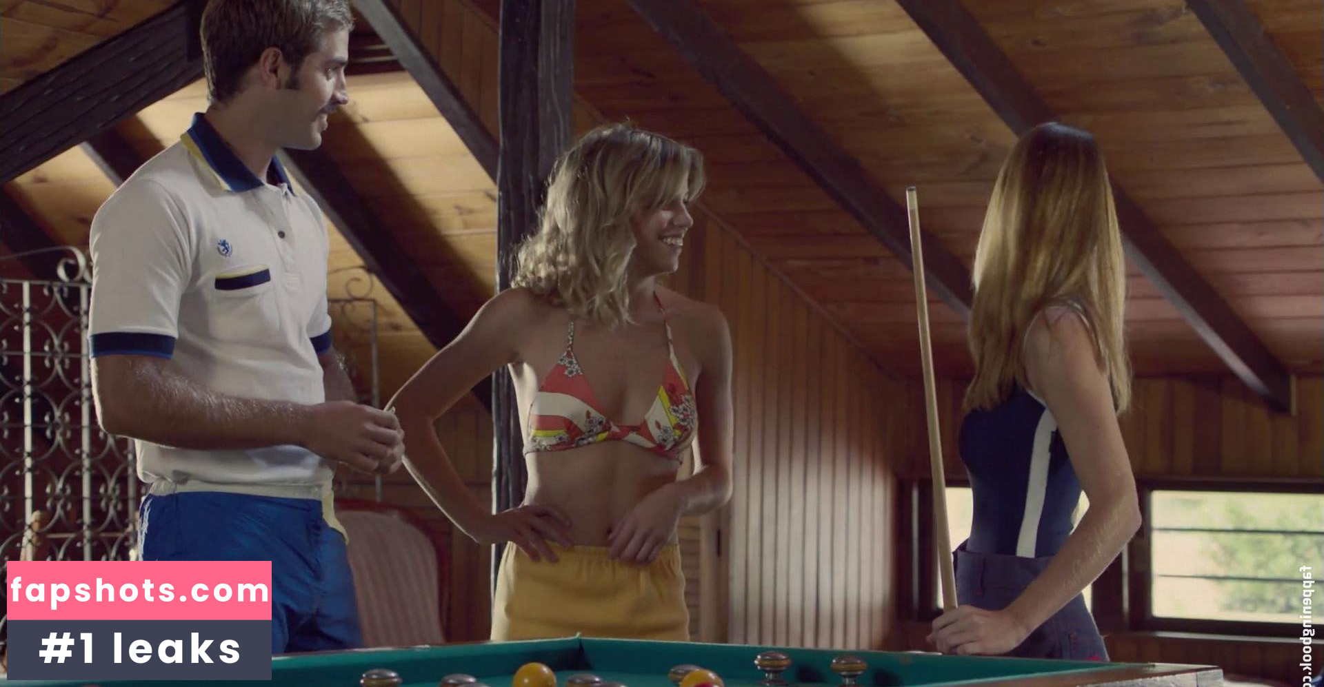 Justina Bustos gallery photo #12