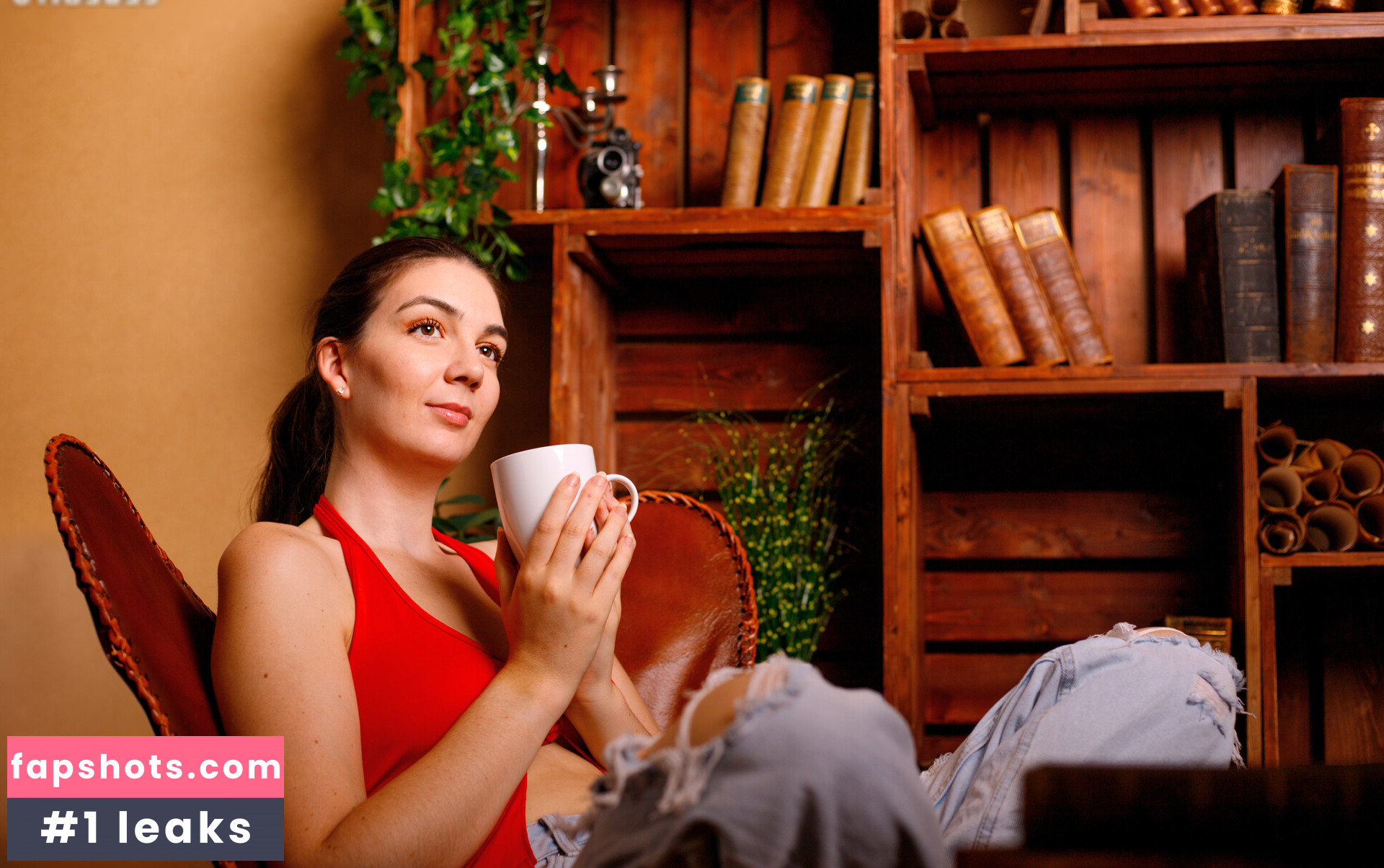 Justine Anne Crane gallery photo #7