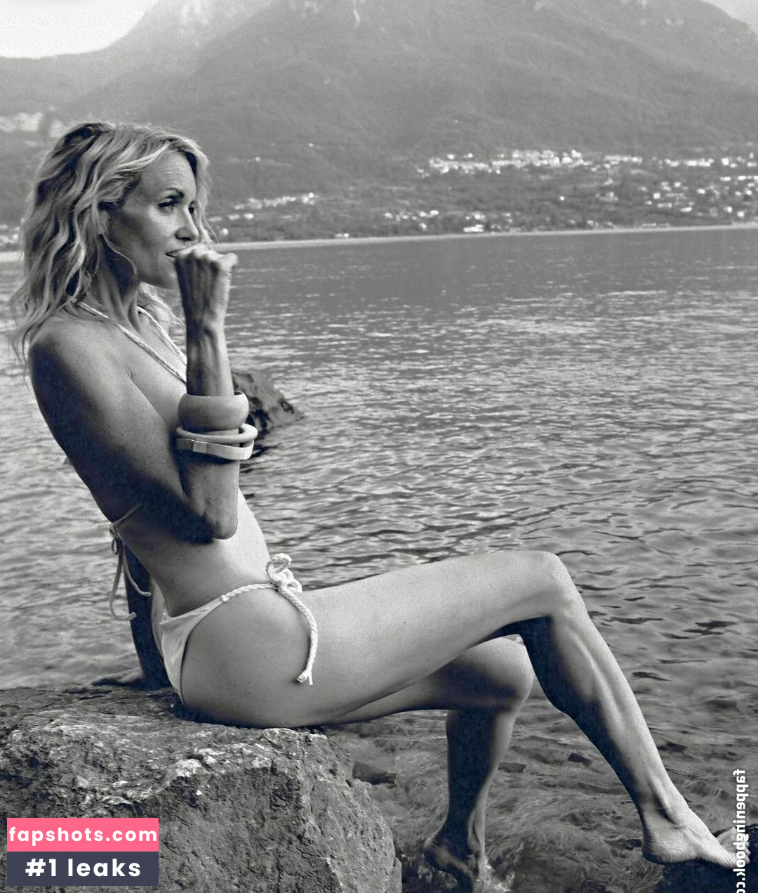 Justine Mattera gallery photo #35