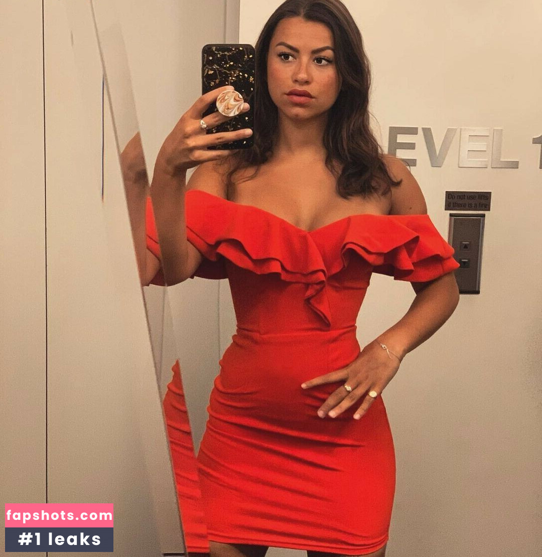 Justine Reine Marie gallery photo #33