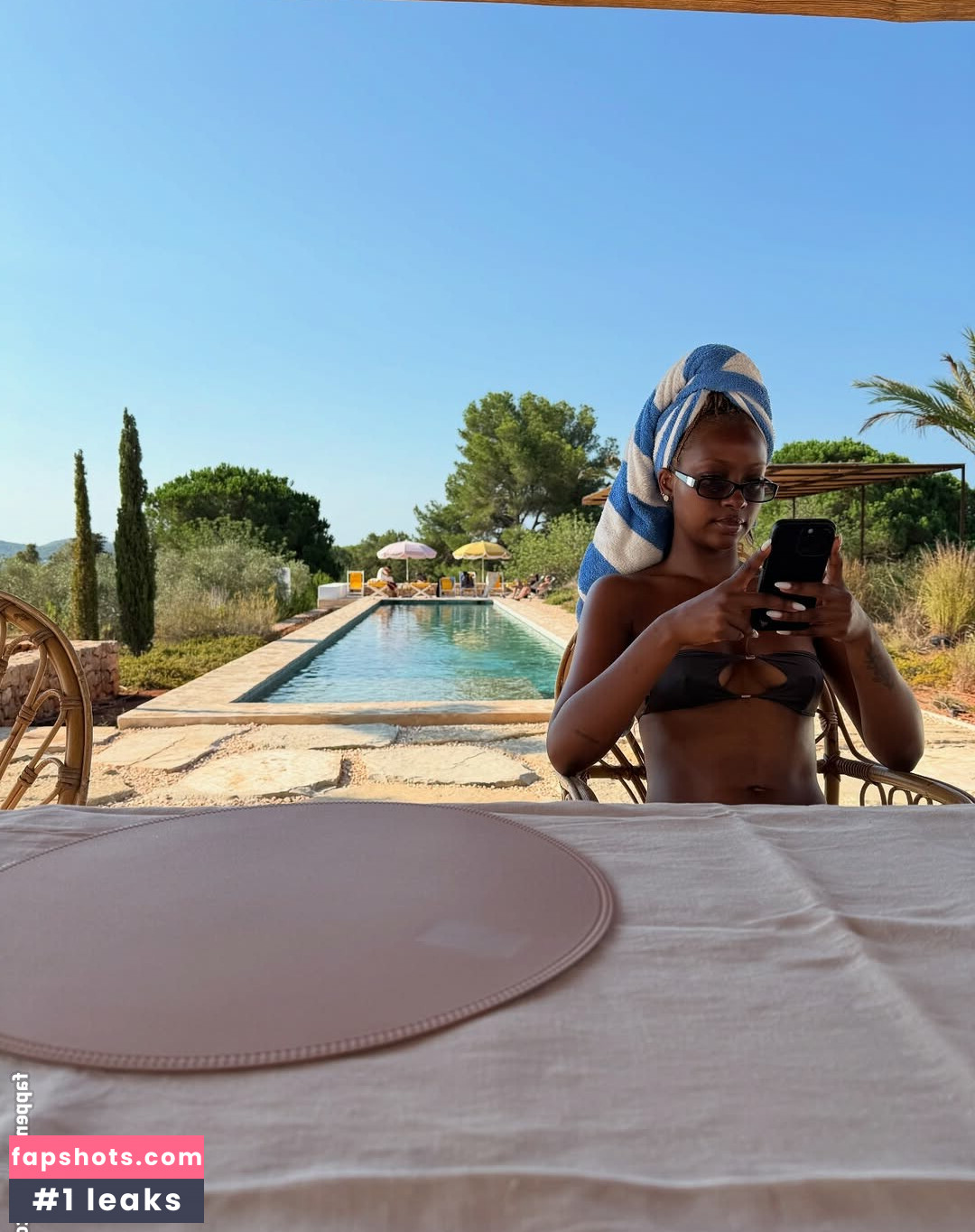 Justine Skye gallery photo #11