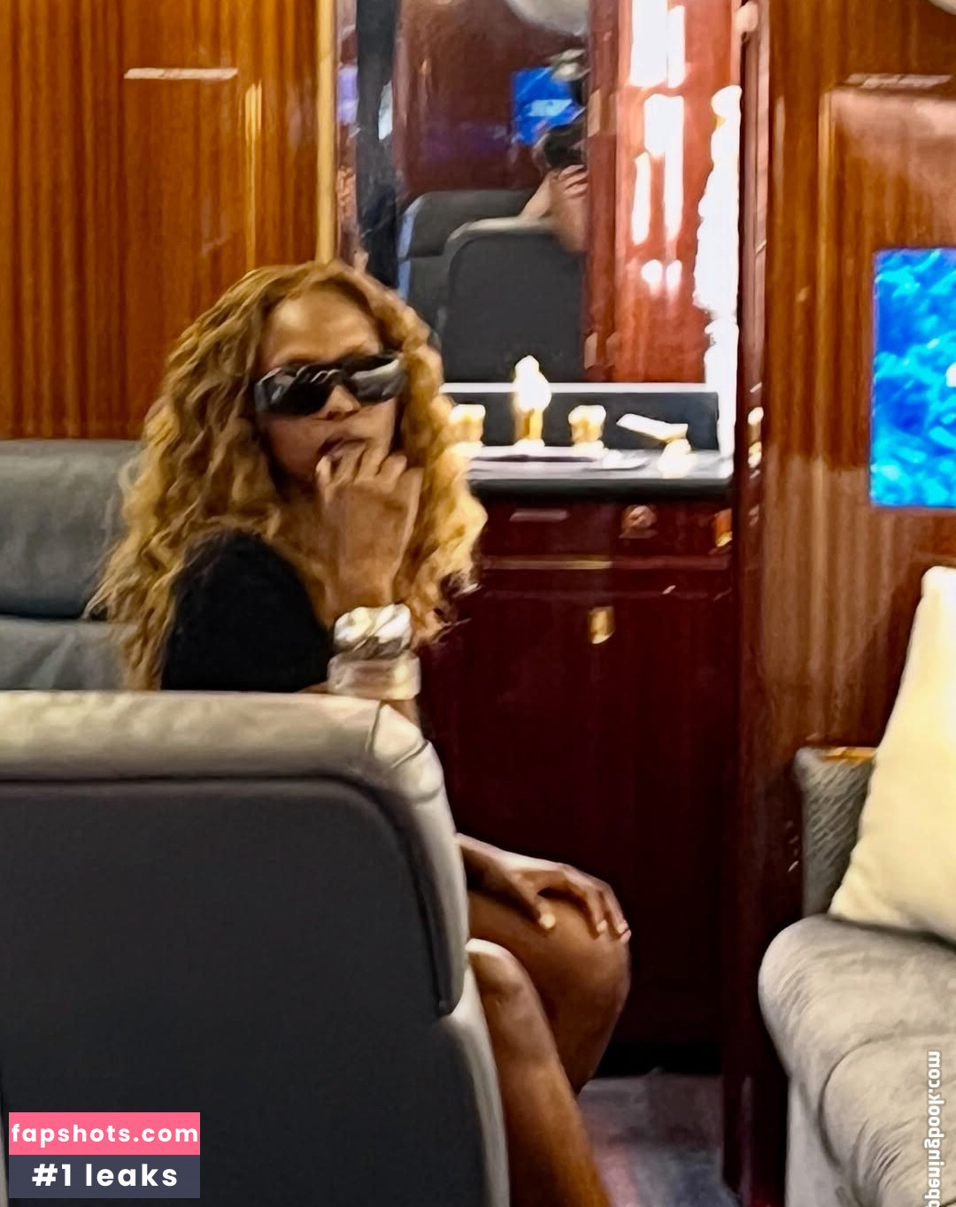 Justine Skye gallery photo #17