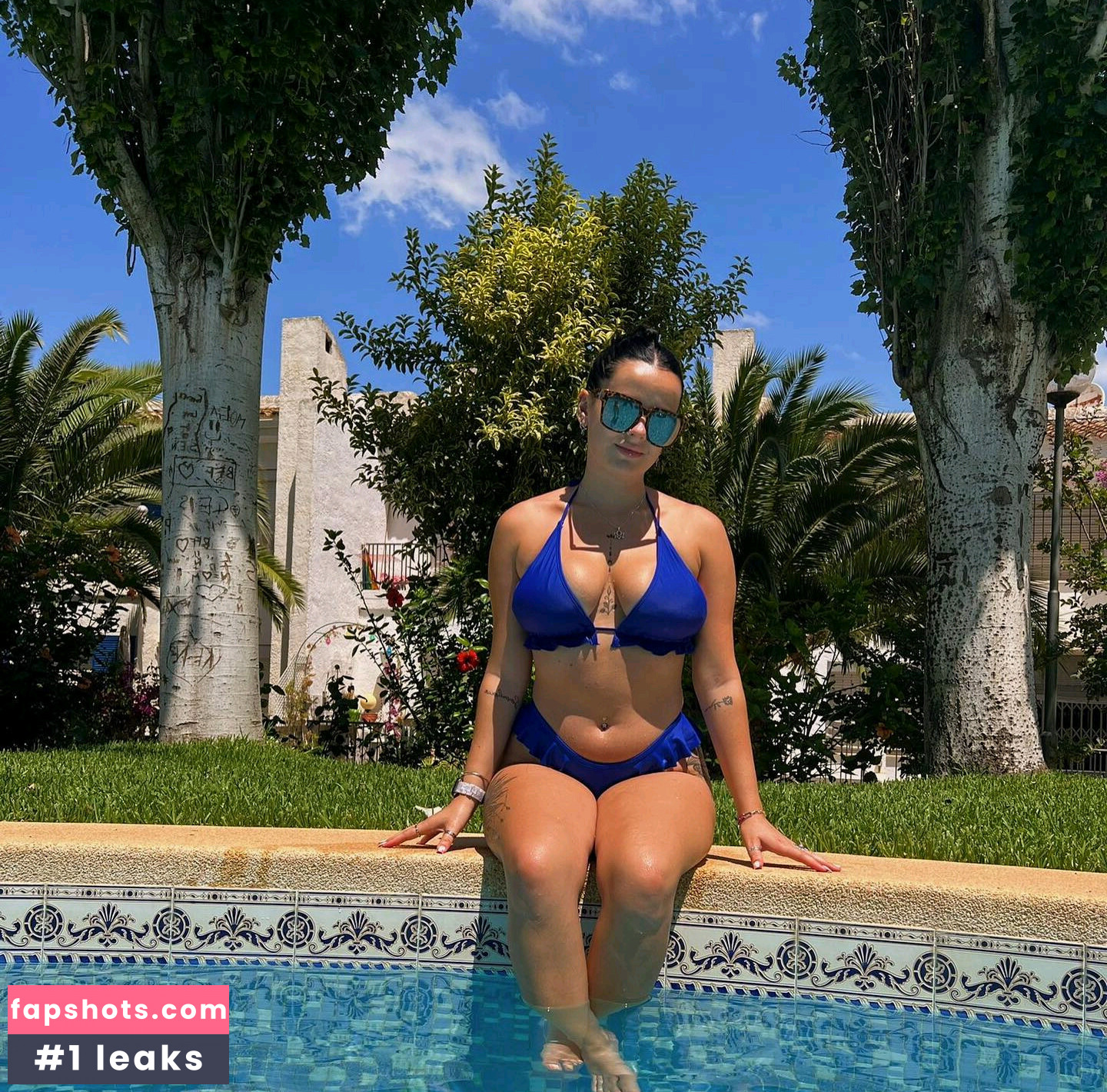 Justine Slater gallery photo #45