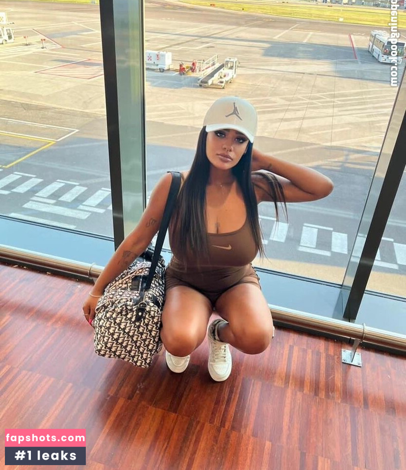 JustNati gallery photo #11