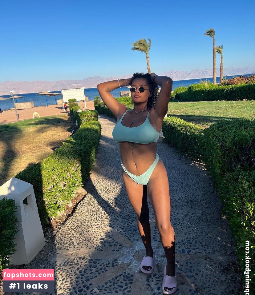 JustNati gallery photo #14