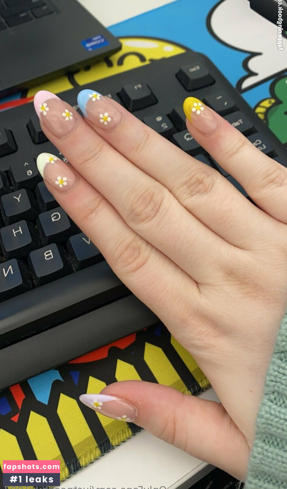 justpeachyy1997 gallery photo #16