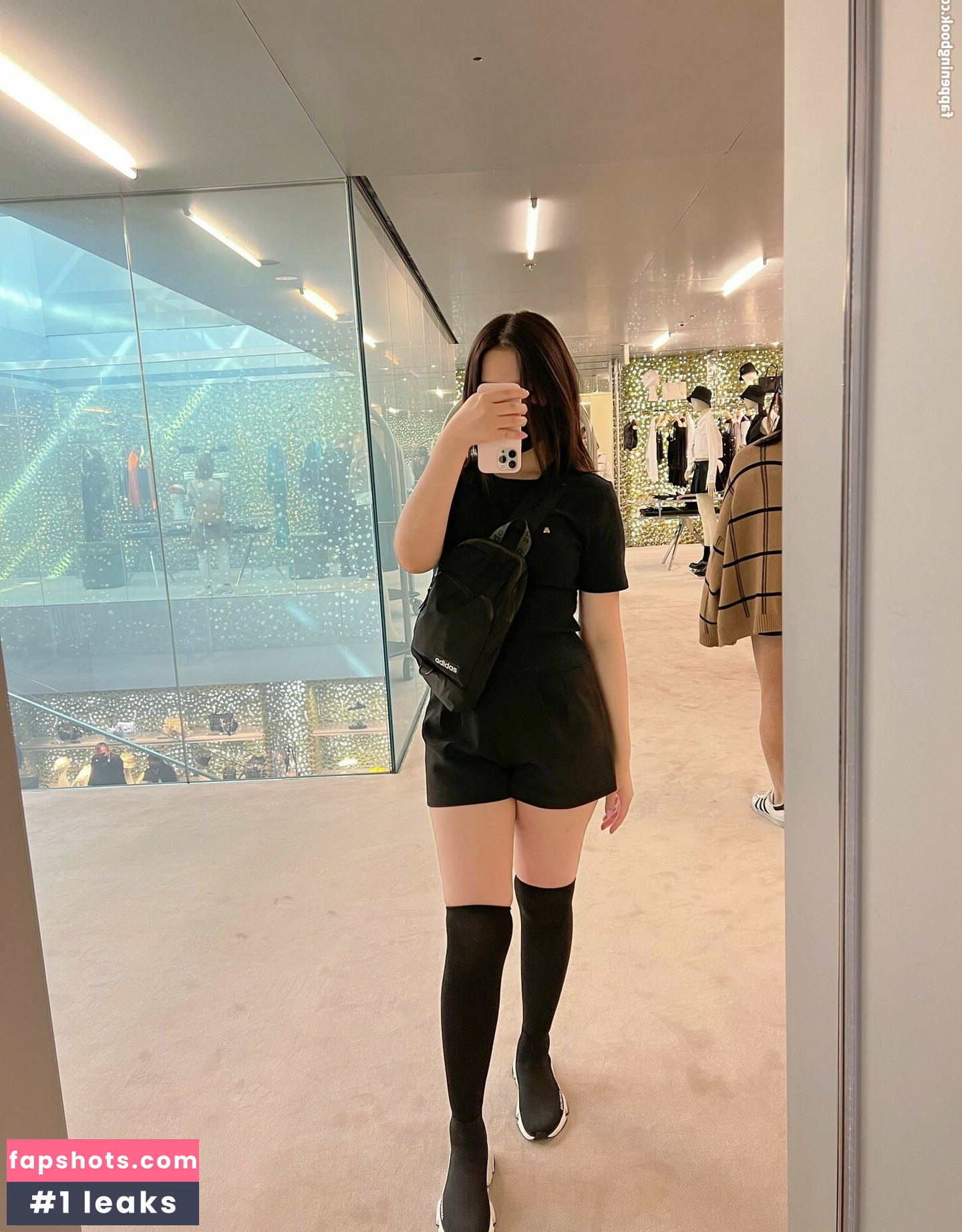 Juwia gallery photo #12