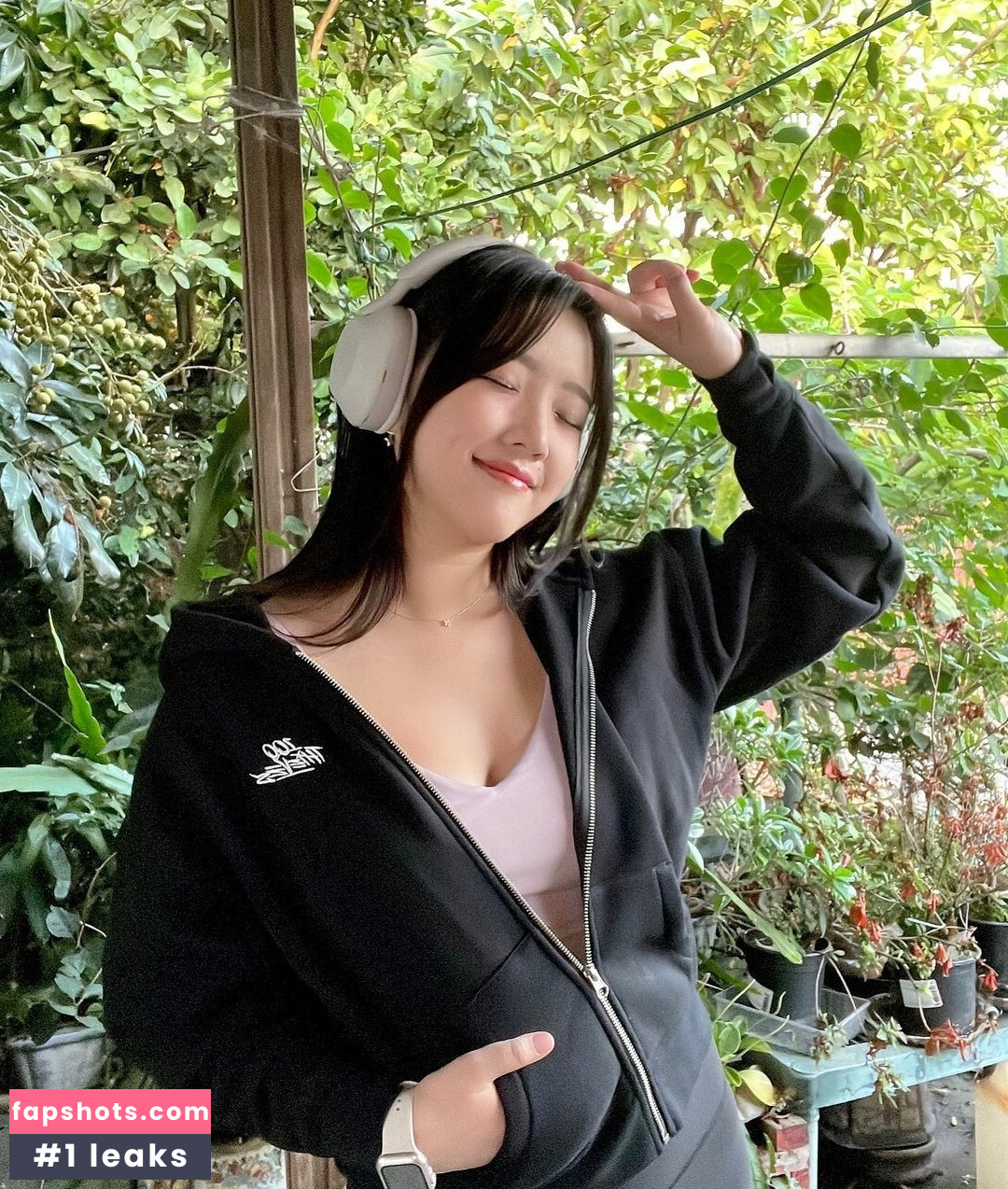 Juwiatv gallery photo #3