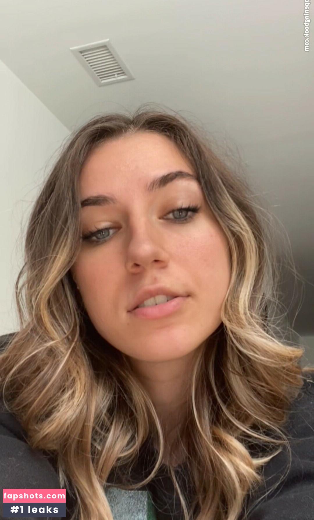 Jvlia_g gallery photo #10