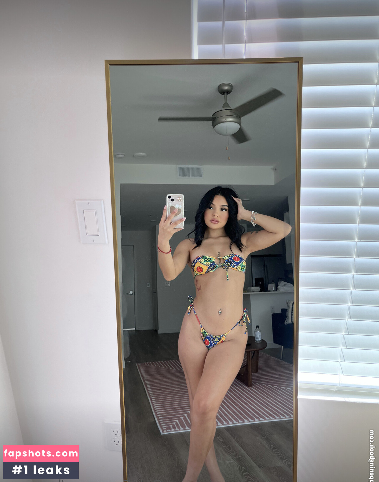 K.arenny gallery photo #3