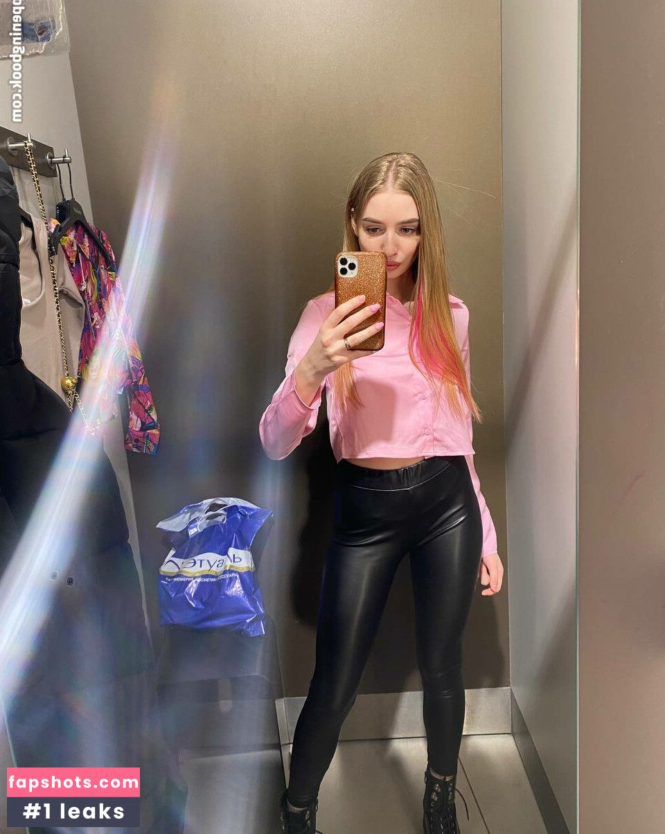 _k_kisssa gallery photo #35