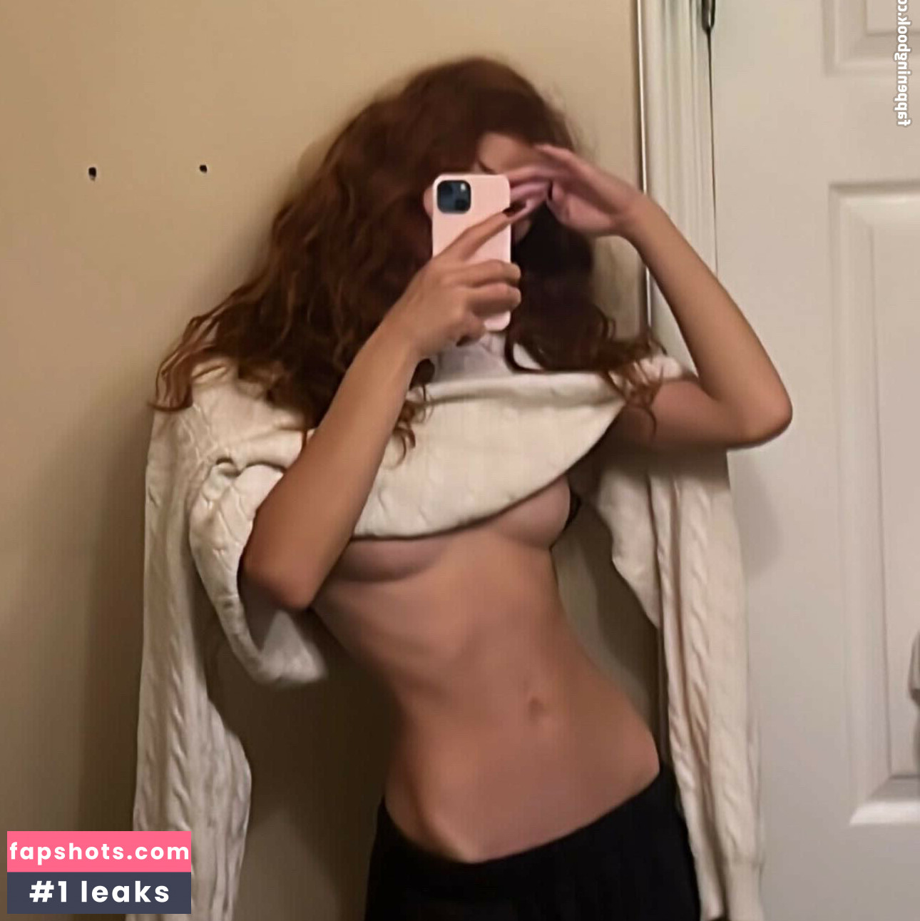 k1ffy Nahé úniky fotek pouze od fanoušků #7 - Fapshots