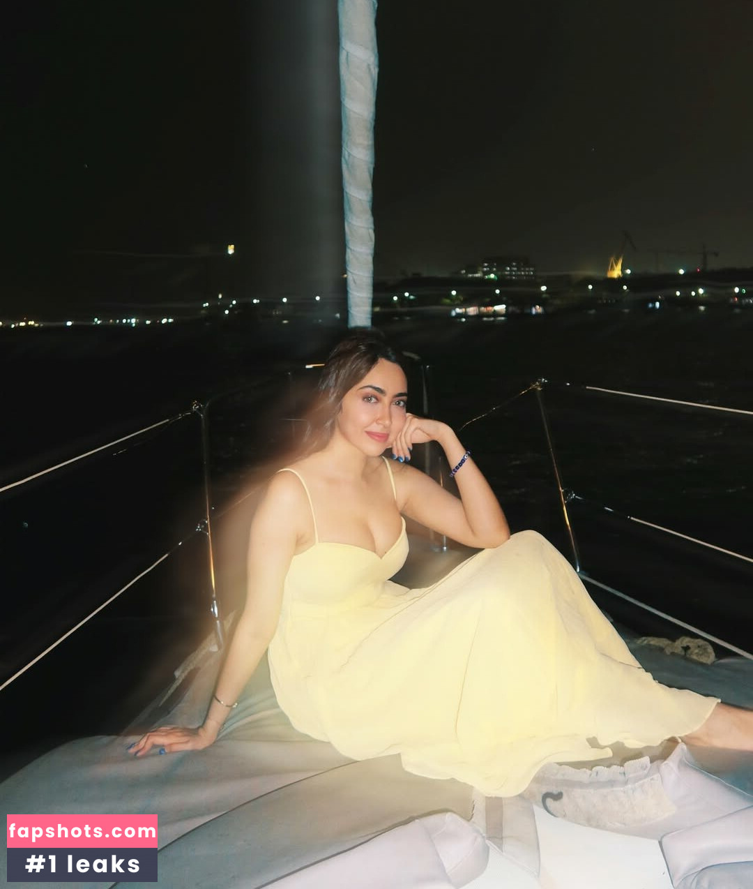 Kaashvi Hiranandani nude babe gallery