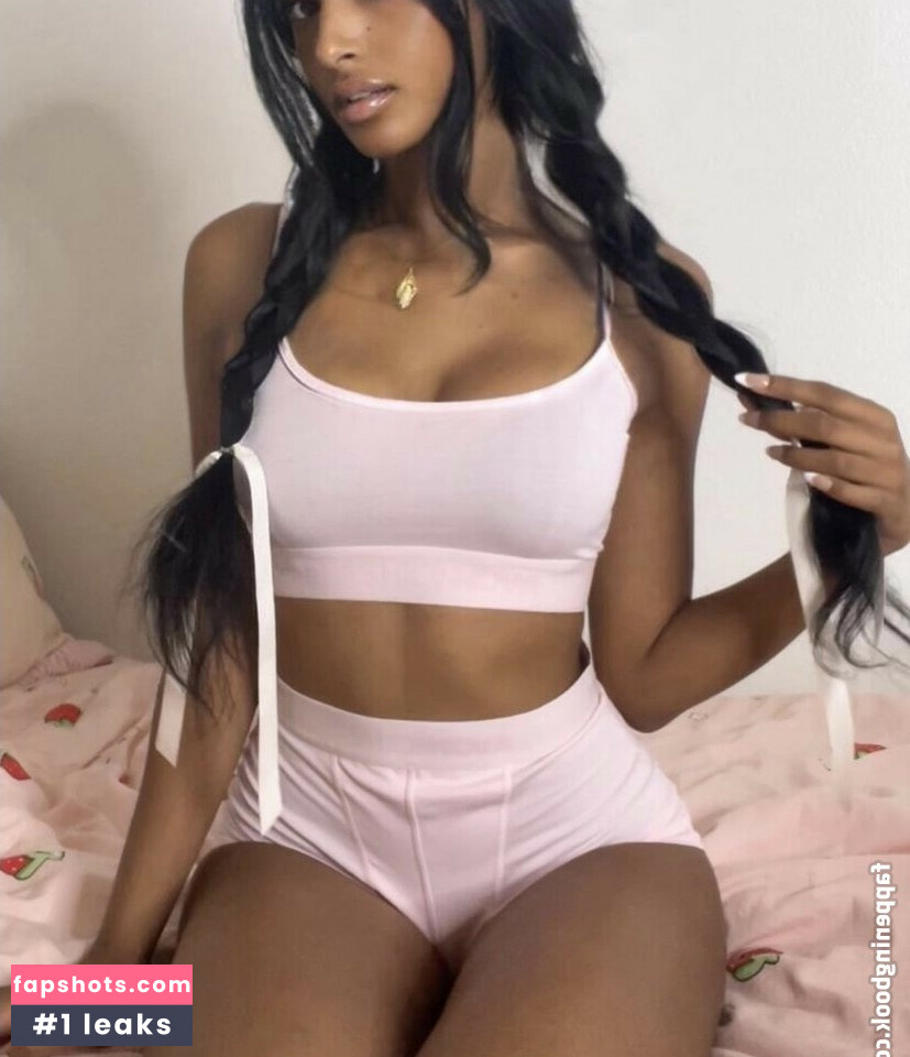 Kaaviya Sambasivam Nude Leaks OnlyFans Photos #24 - LeakJerk