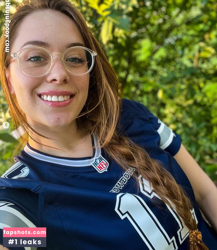 Kacee Cavazos gallery photo #13