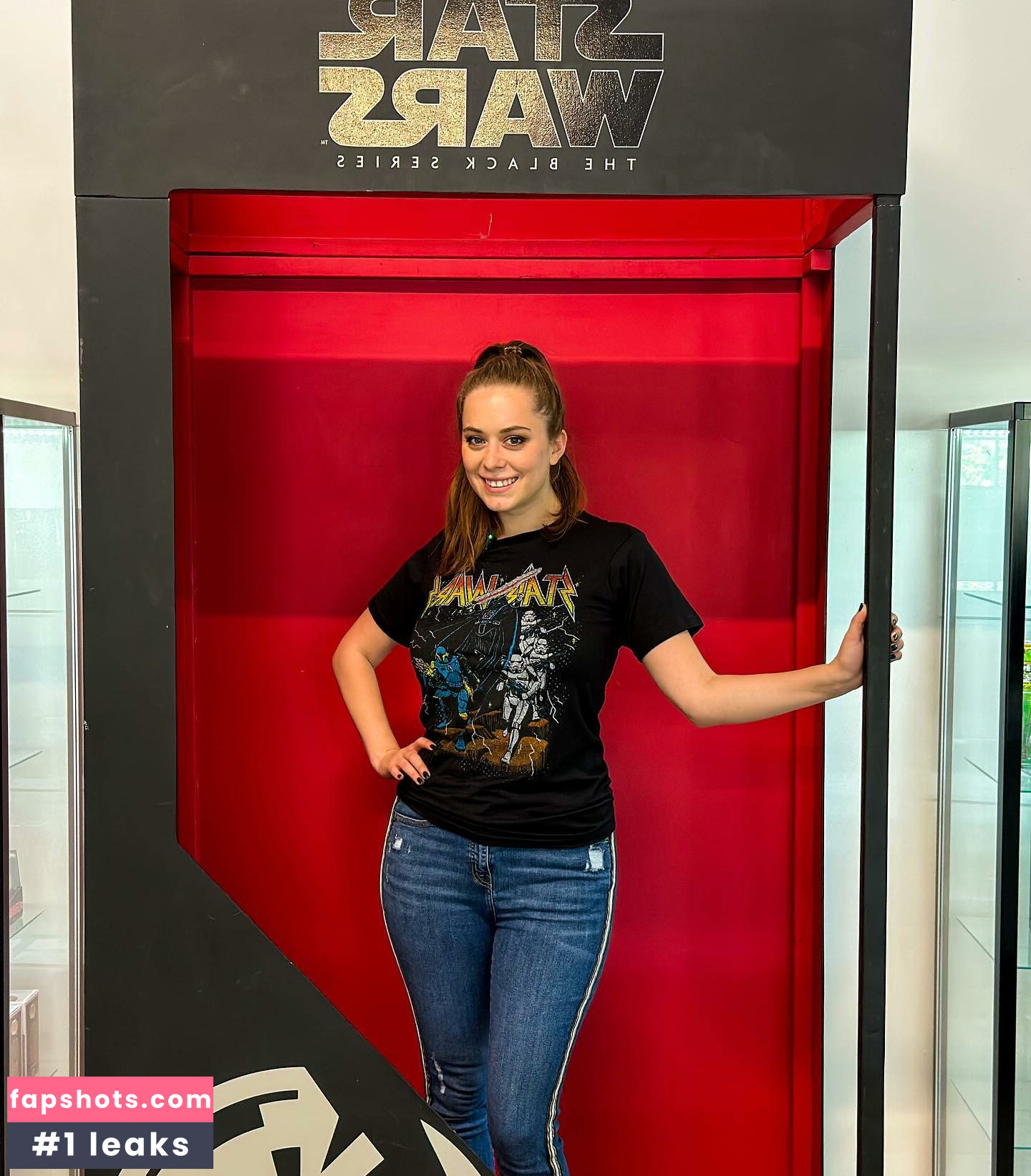 Kacee Cavazos gallery photo #14