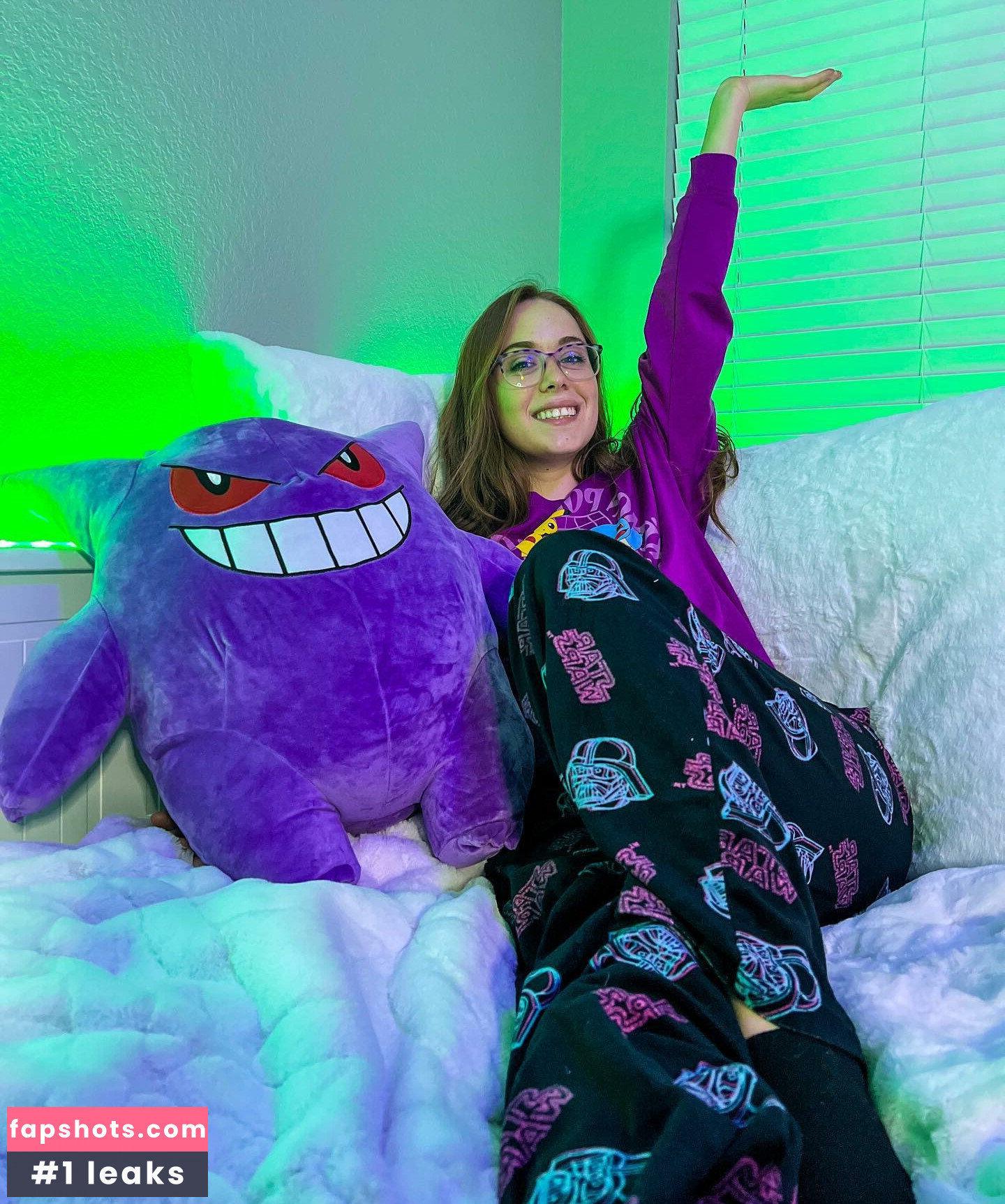 Kacee Cavazos nude babe gallery