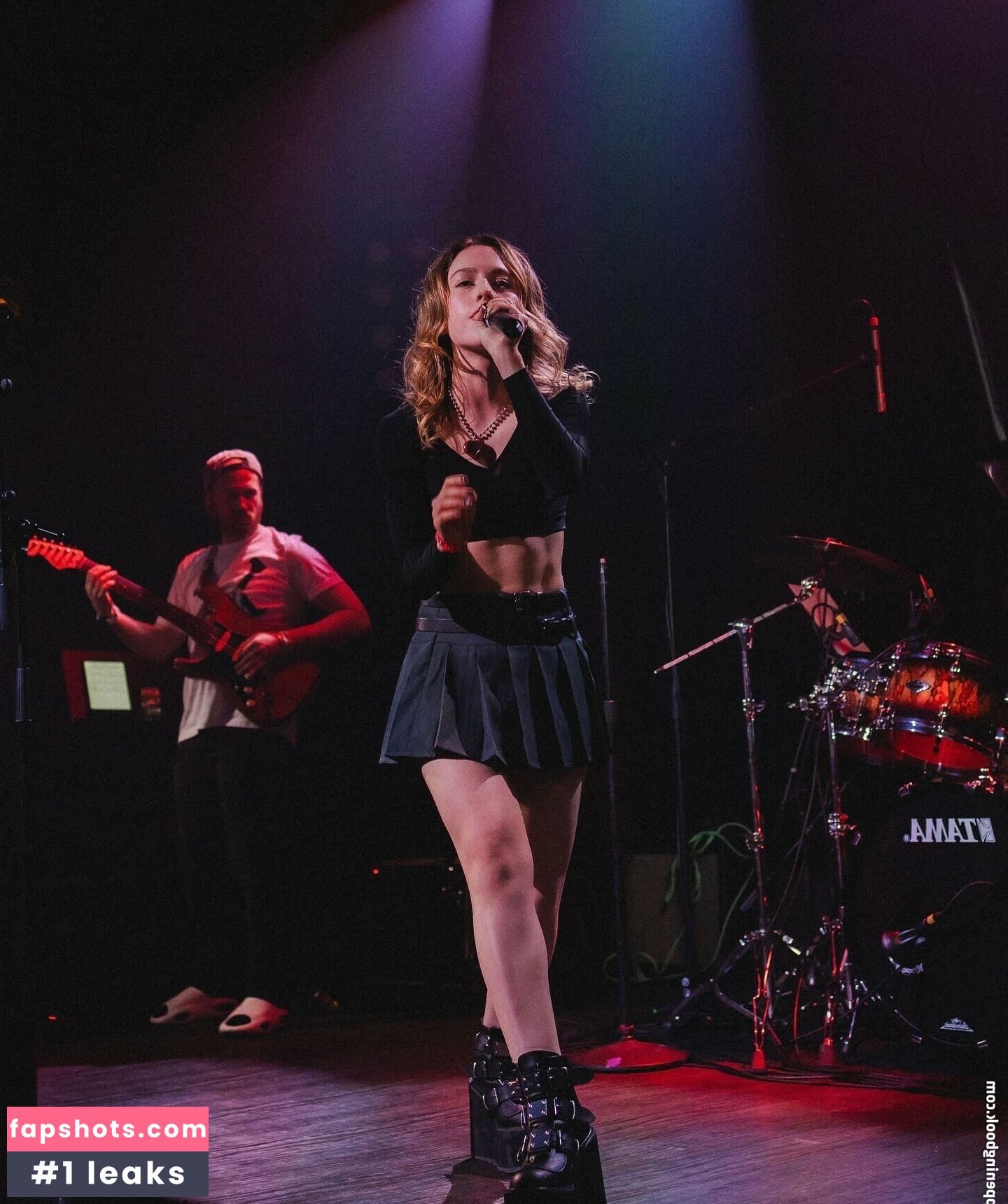 Kacey Fifield gallery photo #25