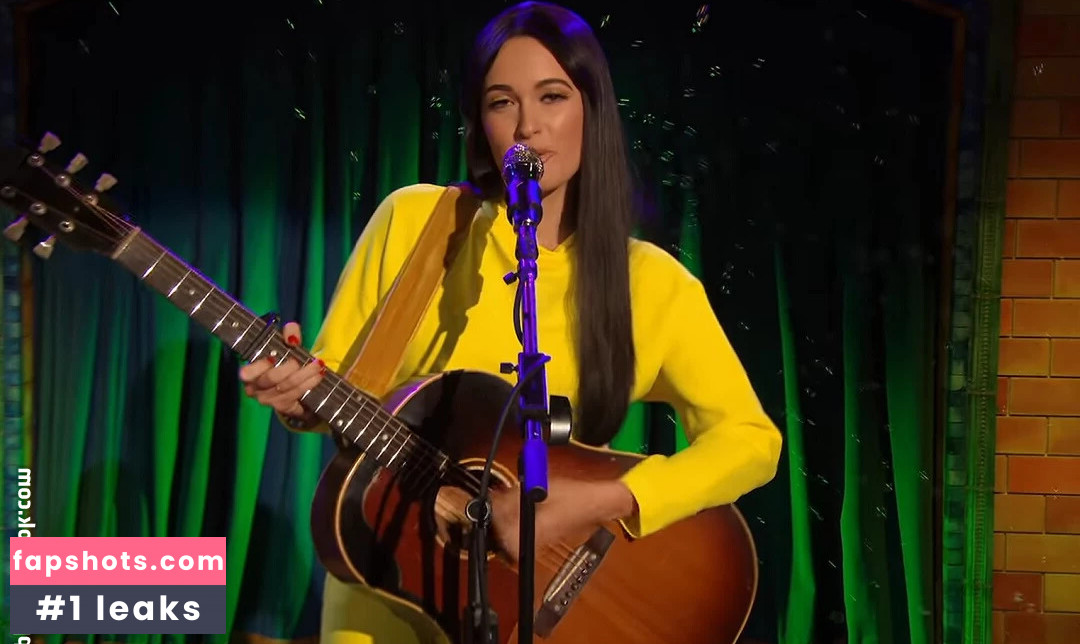Kacey Musgraves gallery photo #26