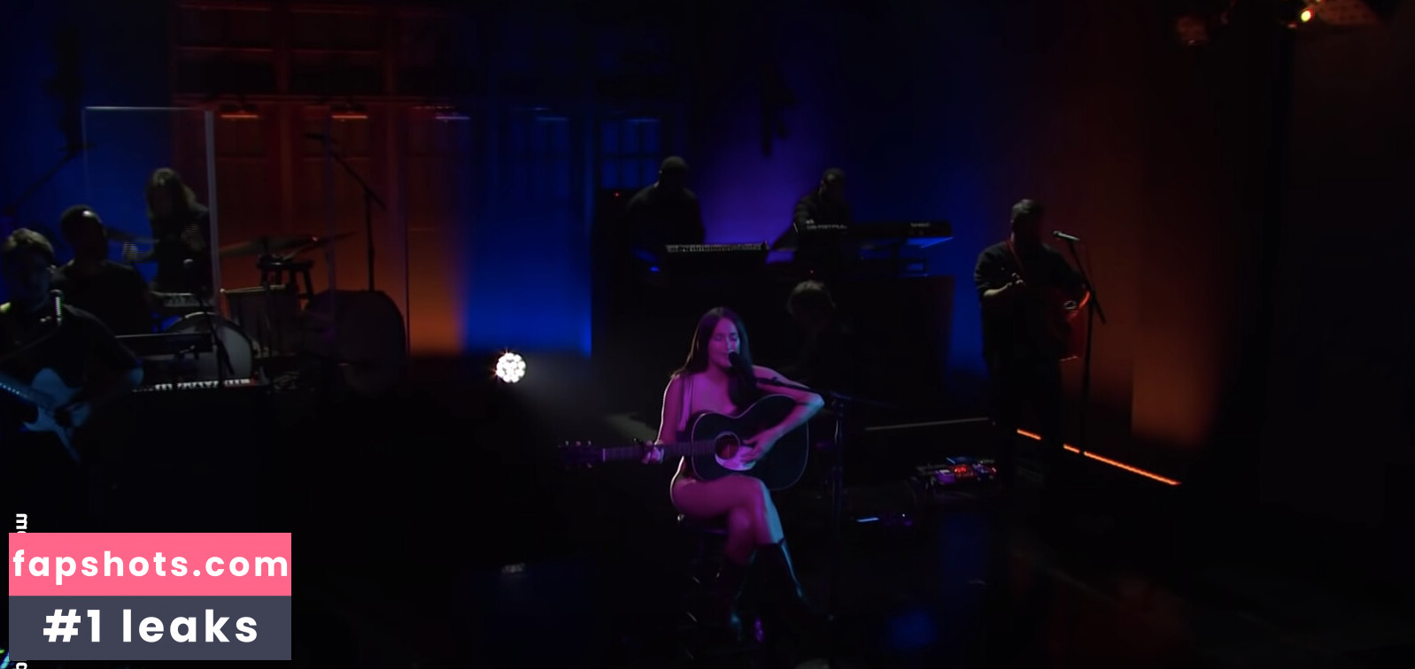 Kacey Musgraves gallery photo #33