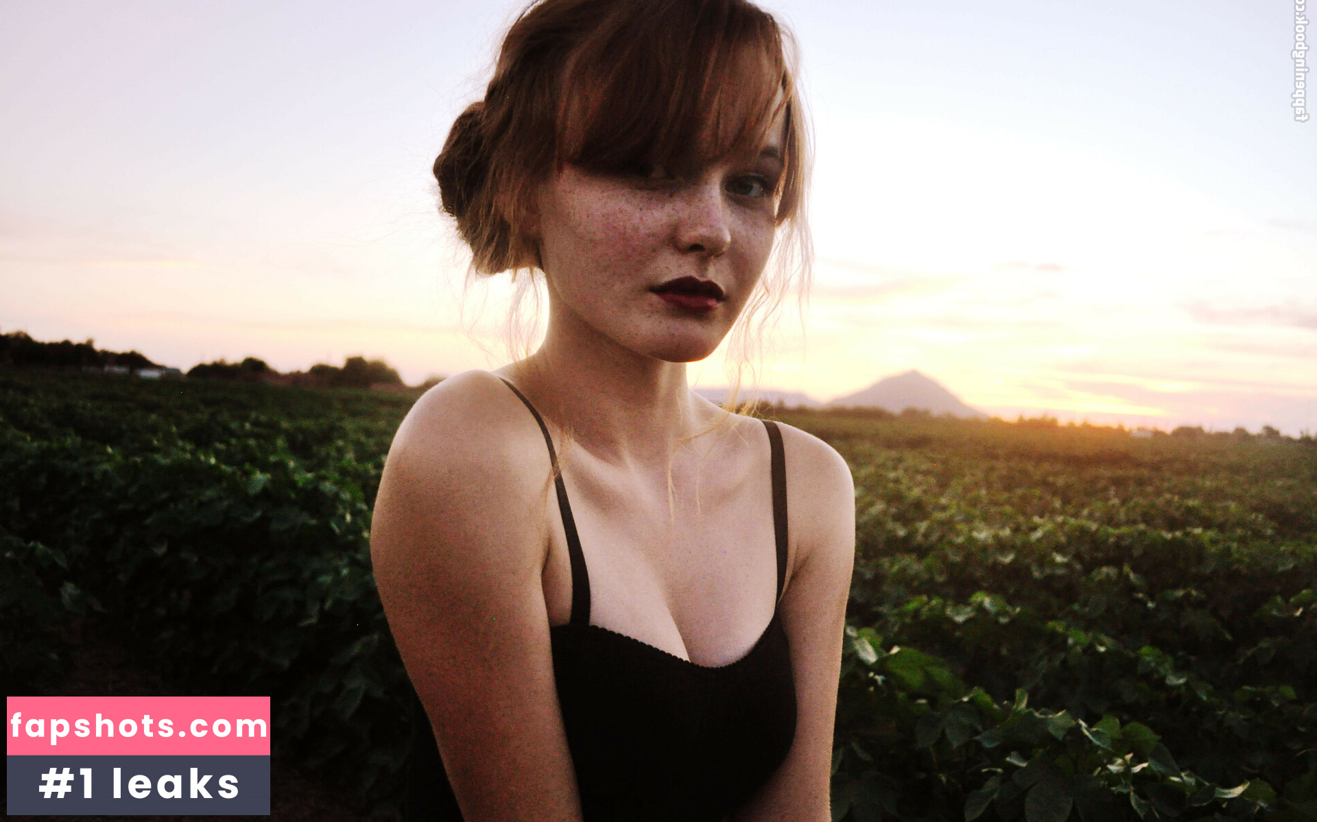 Kacy Anne Hill gallery photo #17