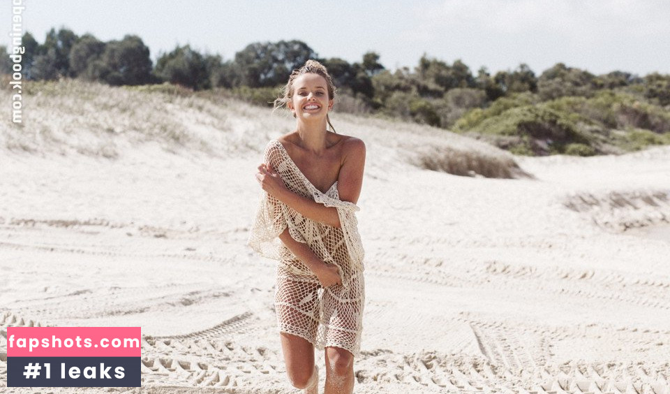 Kahili Blundell gallery photo #15