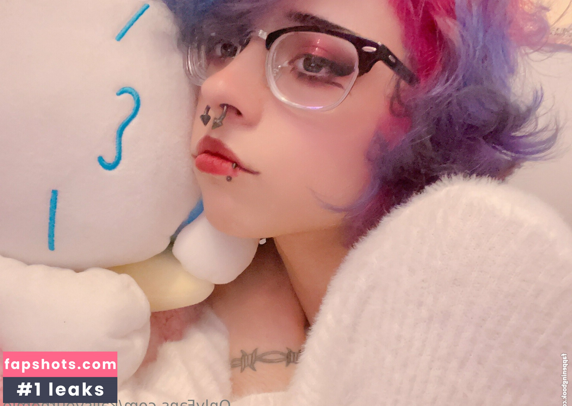 KaiIsYourHomie gallery photo #80